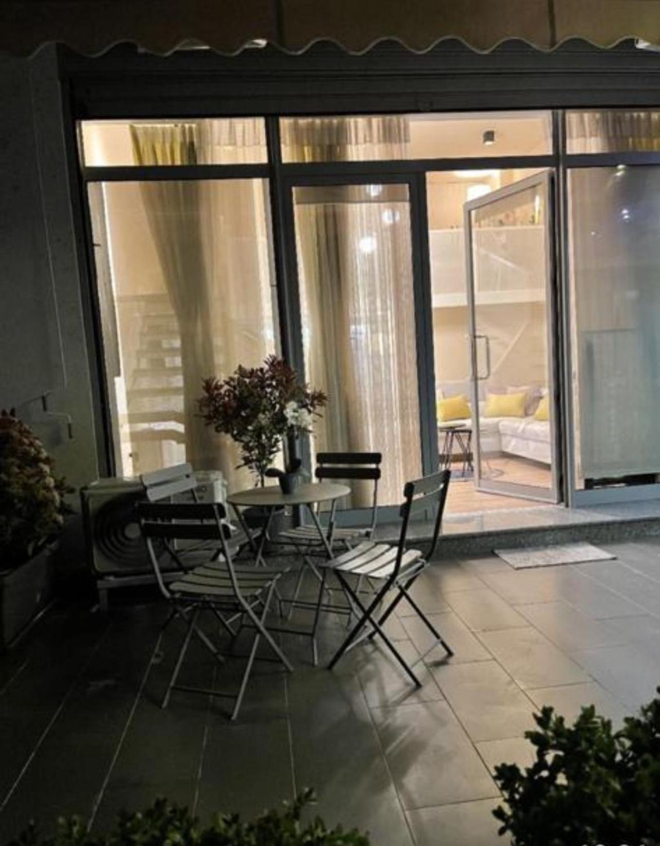 Lovely Apartment In Pogradec City With A Lake View Kültér fotó